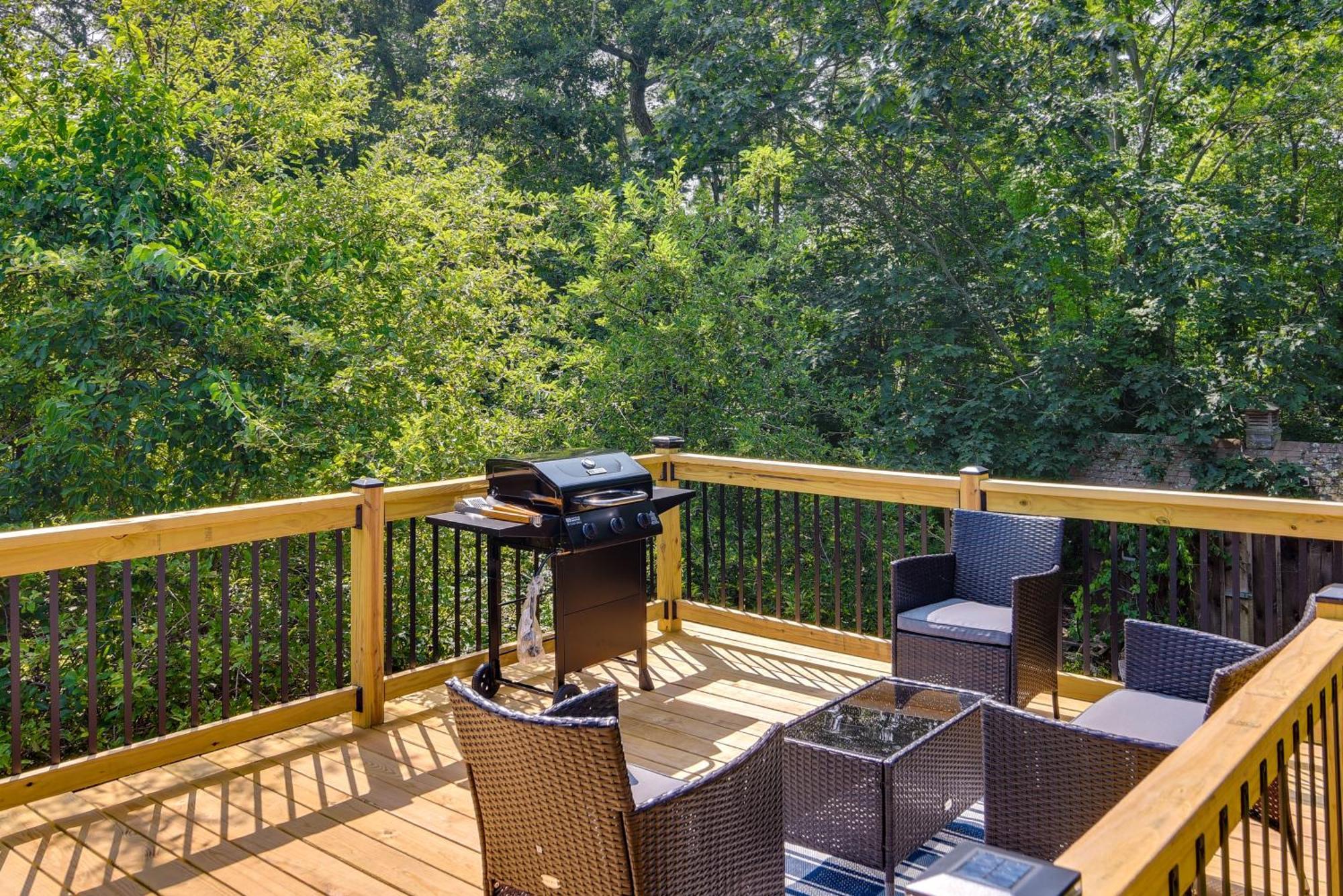 Fairhaven Harbor-Front Gem - Steps From The Water! Villa Exterior photo