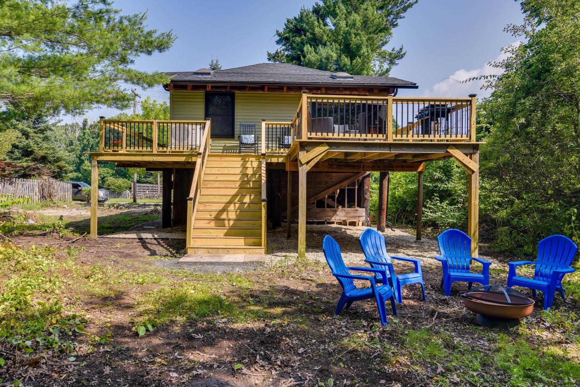 Fairhaven Harbor-Front Gem - Steps From The Water! Villa Exterior photo