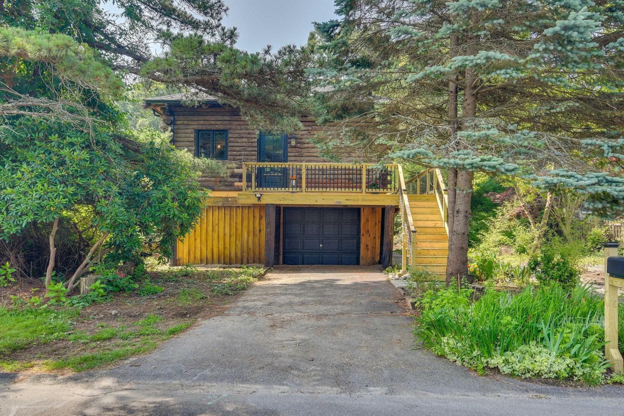 Fairhaven Harbor-Front Gem - Steps From The Water! Villa Exterior photo